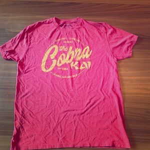 Men’s Large Cobra Kai graphic tee